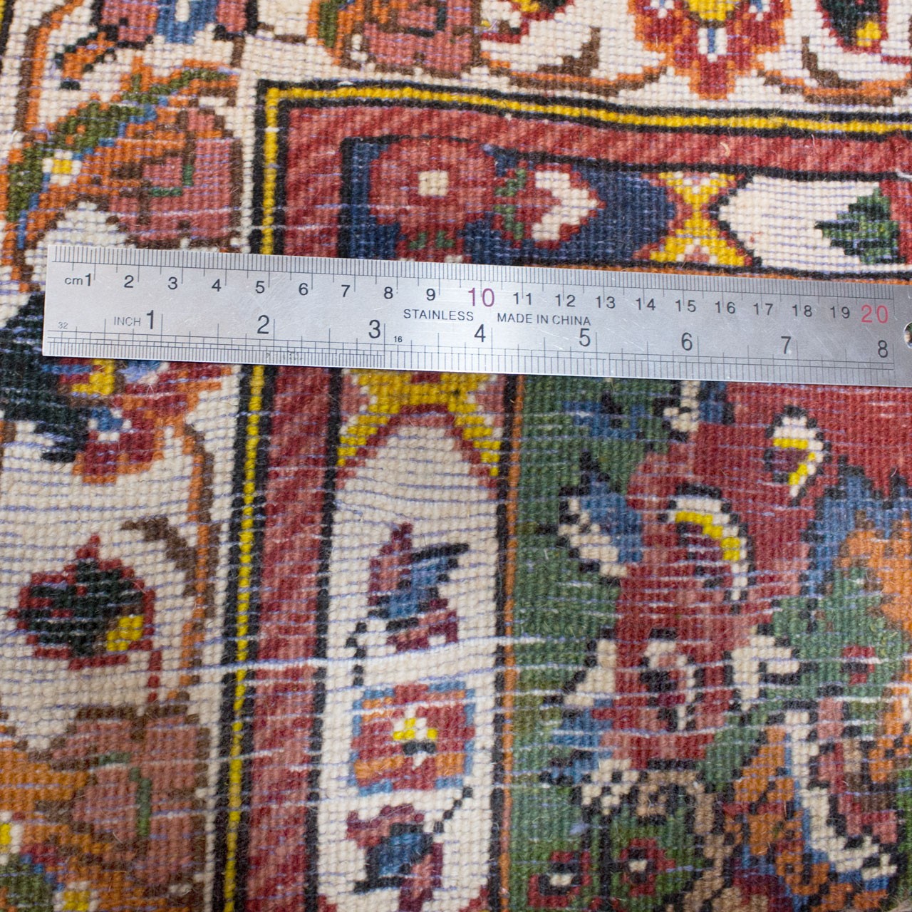 فرش دستباف یک ونیم متری طرح خشتی کد 980401