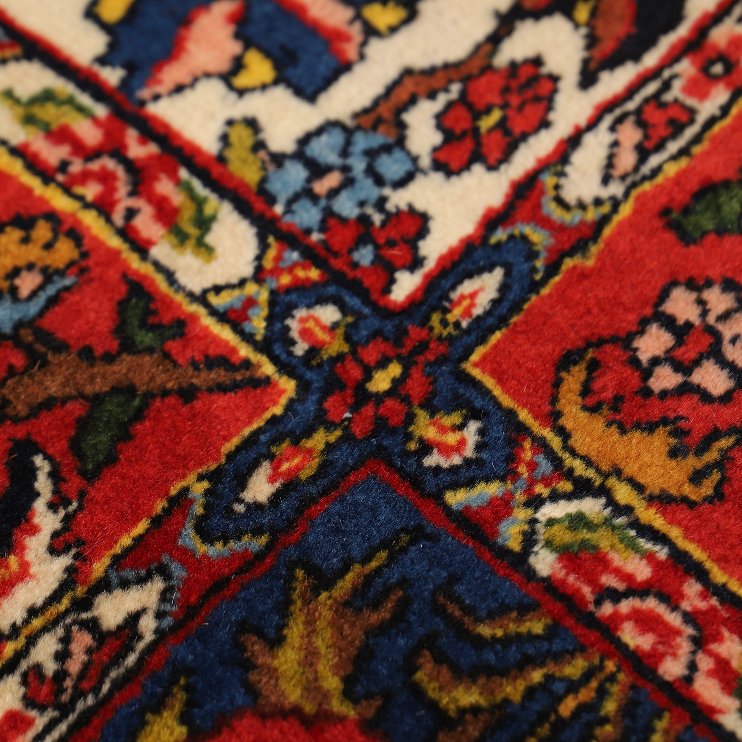 فرش بختیاری 