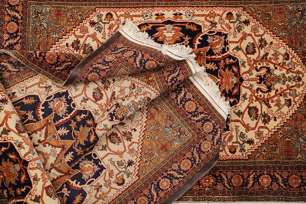 فرش دستباف طرح هریس